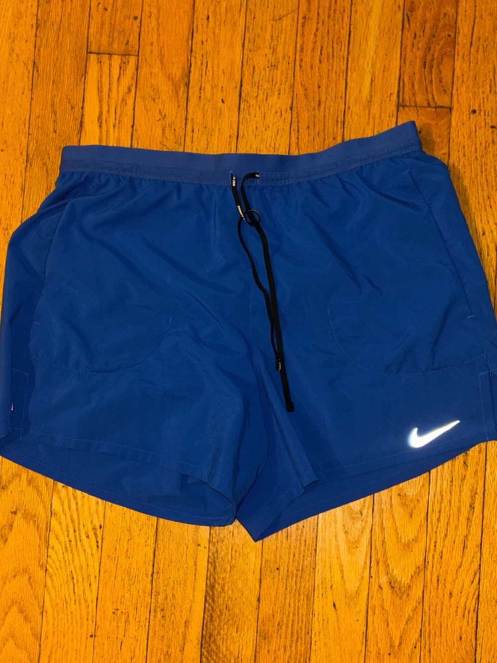 Nike Running Dri-FIT Stride Split-Side Shorts - Royal Blue - Large